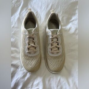 Dansko | Women’s SZ 38 (8) | Sky Mesh Ivory Lifestyle Walking Shoe Sneakers